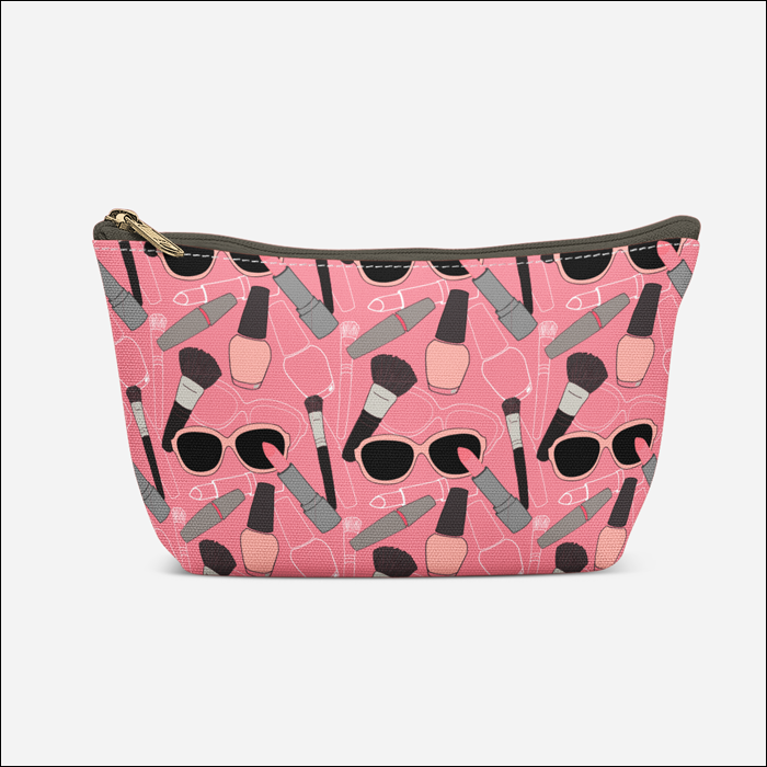 Kiss & Makeup Bag